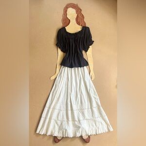 Dôen Frances Top in Black sz L *Please Read*